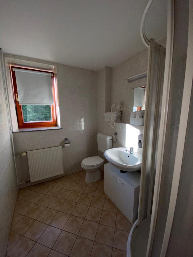 Guesthouse Pri Cebelici Lukovica pri Domžalah Kültér fotó