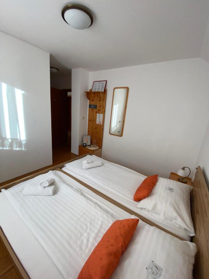 Guesthouse Pri Cebelici Lukovica pri Domžalah Kültér fotó